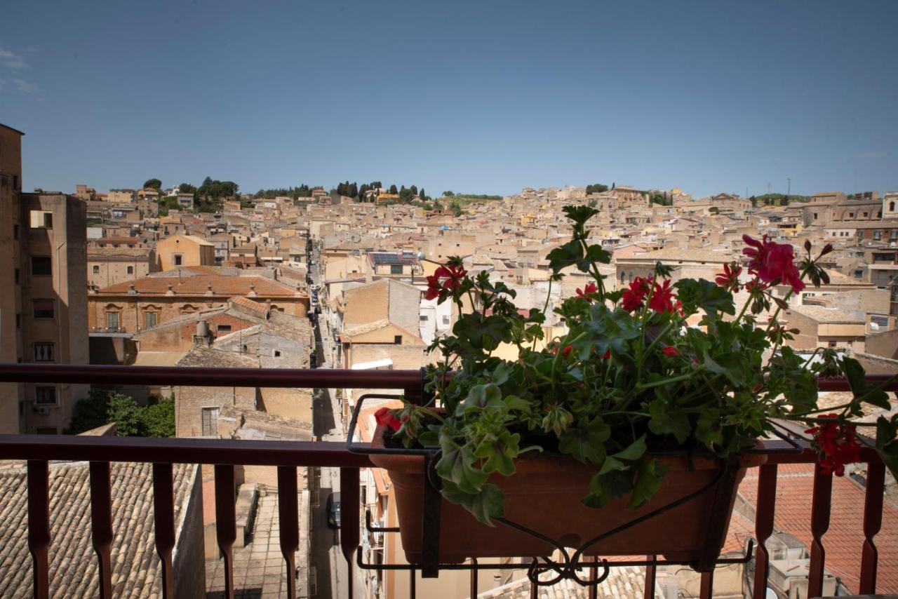 Come A Casa Panoramico E Centralissimo Apartment Canicattì Екстериор снимка